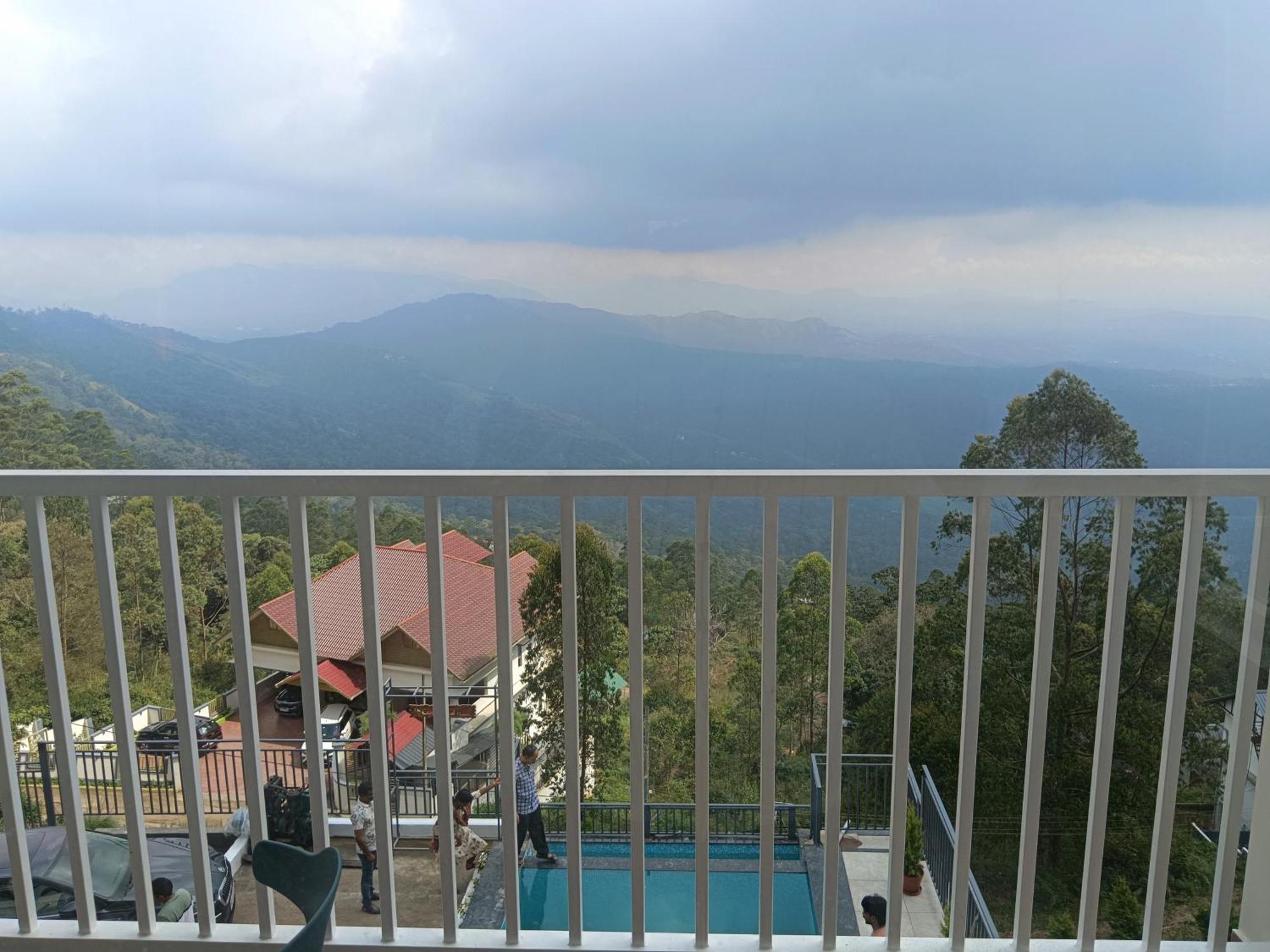 The Clouds End Hotel Devikolam ภายนอก รูปภาพ